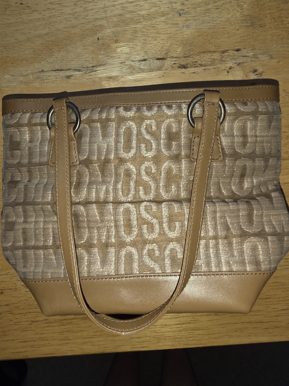 Moschino Tan Logo Purse - Picture 2 of 9